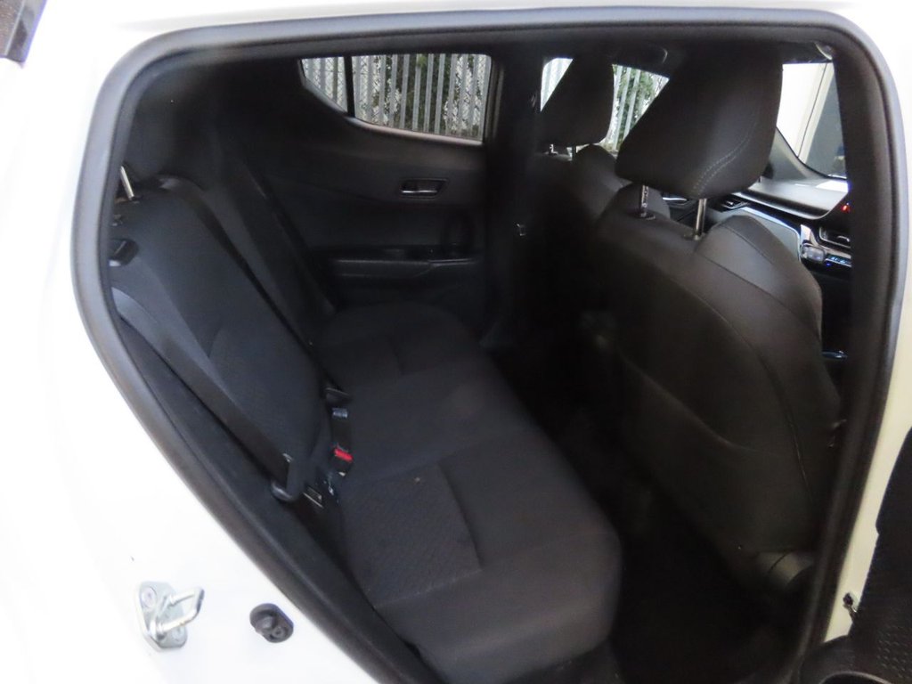 Used Toyota C-HR 2022 for sale - 77319448: Photo 6