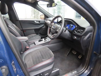 Used Ford Kuga 2022 for sale - 77563801: Photo