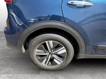 Used Kia Niro 2020 for sale - 78959852: Photo