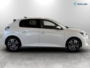 Used Peugeot 208 2021 for sale - 79493929: Photo