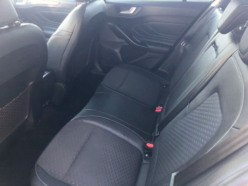 Used Ford Focus 2018 for sale - 77258349: Photo 19