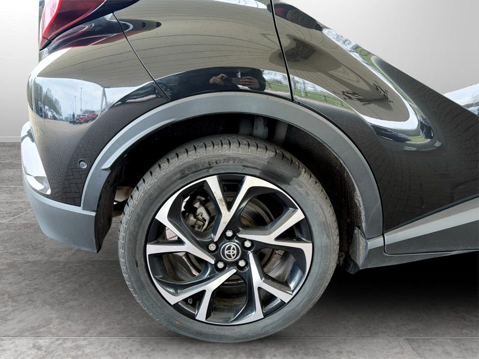 Used Toyota C-HR 2020 for sale - 77369919: Photo 4