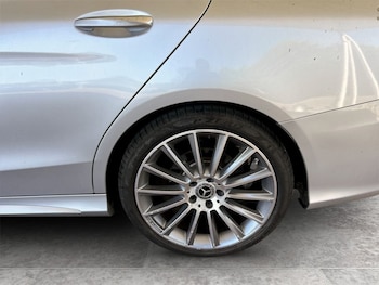 Used Mercedes-Benz C Class 2018 for sale - 78299536: Photo