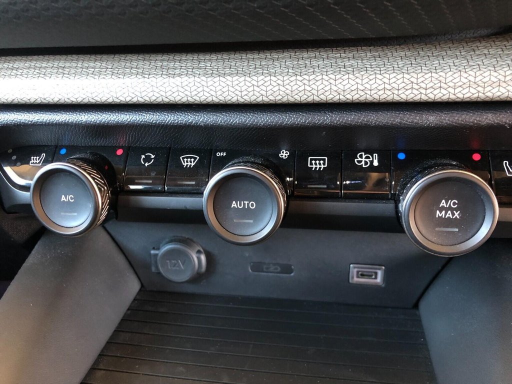 Used Citroen C5 X 2023 for sale - 77258323: Photo 37