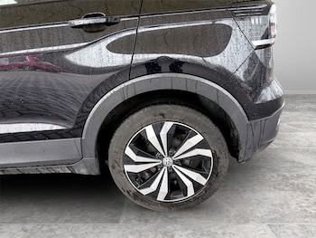 Used Volkswagen T-Cross 2020 for sale - 77642486: Photo