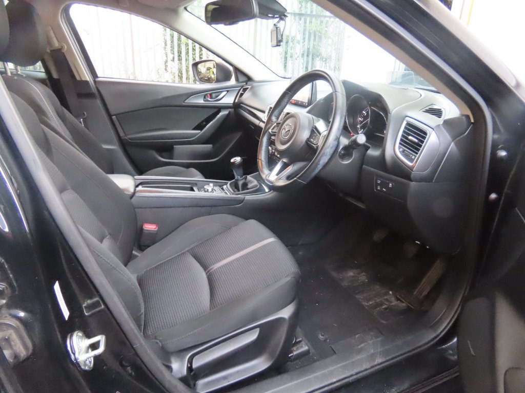 Used Mazda Mazda3 2017 for sale - 77563796: Photo 3