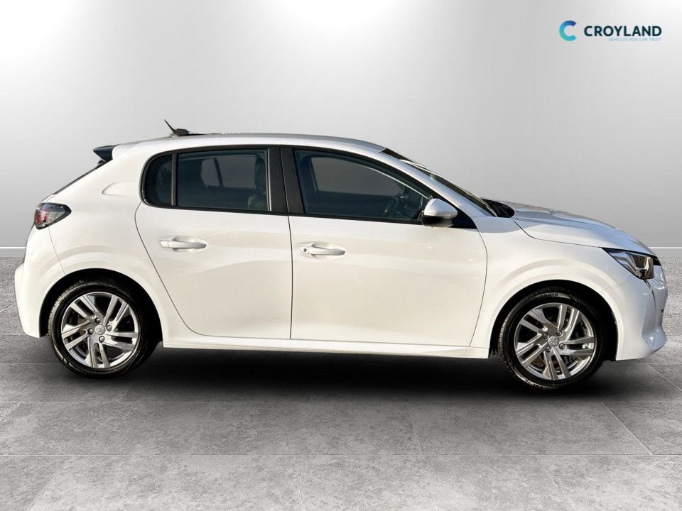 Used Peugeot 208 2020 for sale - 77890891: Photo 2