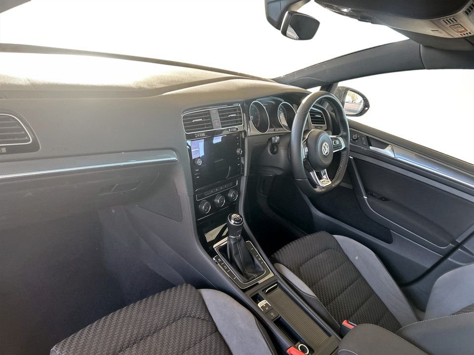 Used Volkswagen Golf 2019 for sale - 77258260: Photo 17