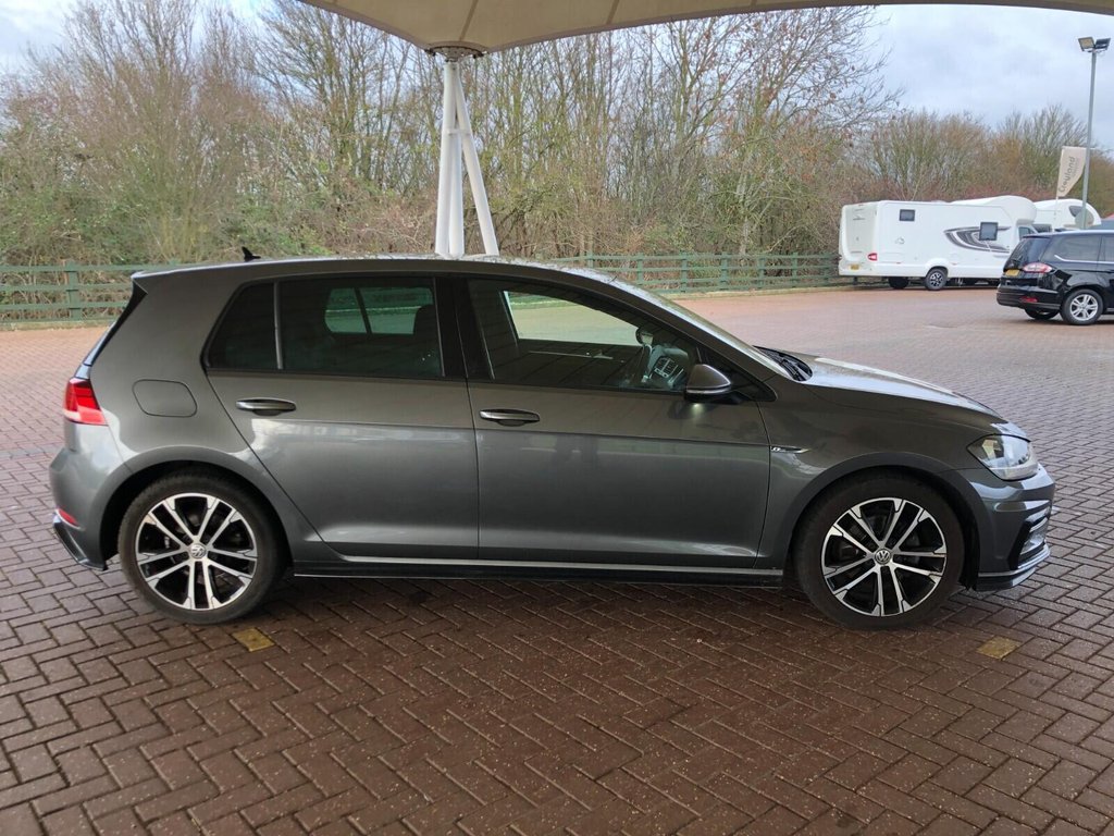 Used Volkswagen Golf 2019 for sale - 77258260: Photo 23