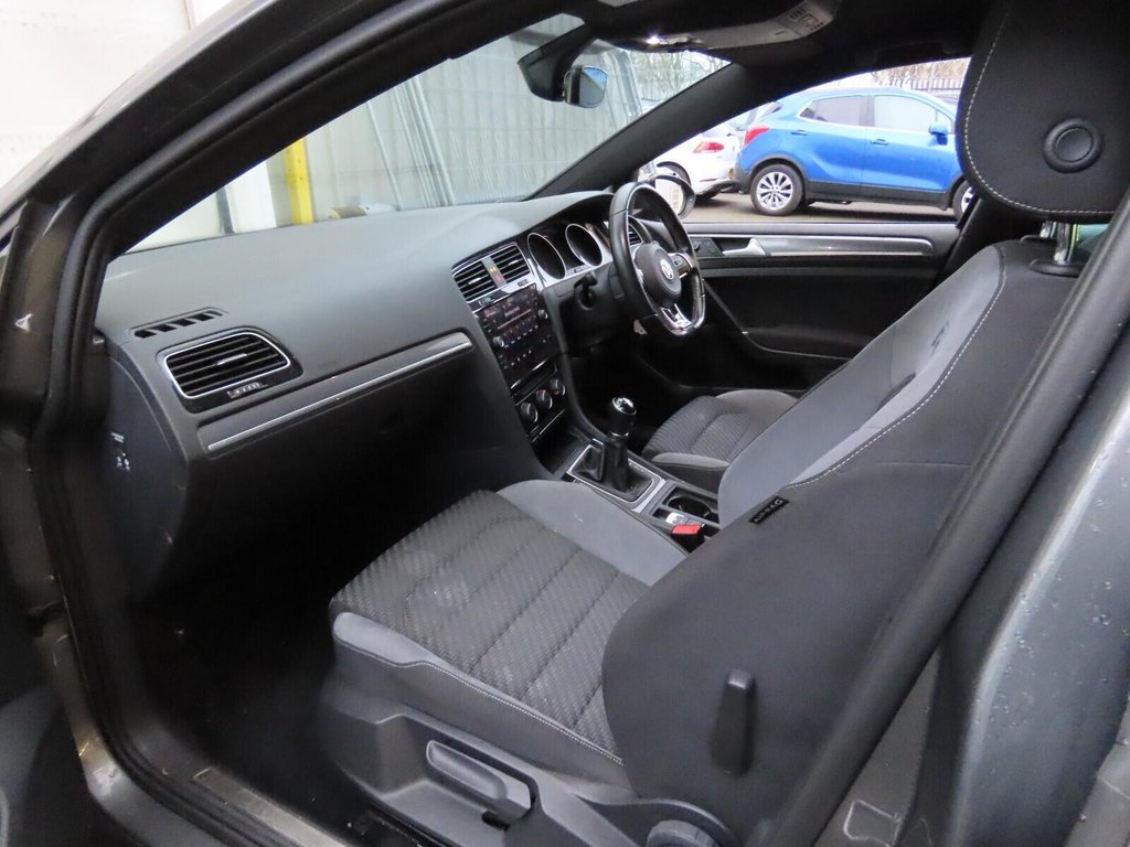 Used Volkswagen Golf 2019 for sale - 77258260: Photo 3