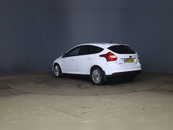 Used Ford Focus 2013 for sale - 77911020: Photo