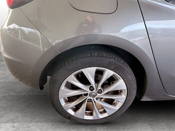 Used Vauxhall Astra 2019 for sale - 77976322: Photo