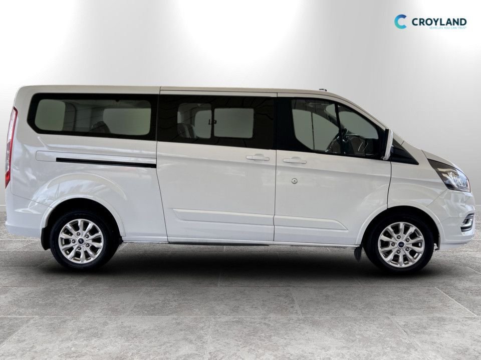 Used Ford Tourneo Custom 2022 for sale - 78110524: Photo 2
