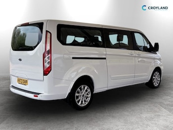 Used Ford Tourneo Custom 2022 for sale - 78110524: Photo
