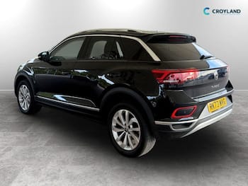Used Volkswagen T-Roc 2023 for sale - 79494194: Photo