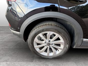 Used Volkswagen T-Roc 2023 for sale - 79494194: Photo