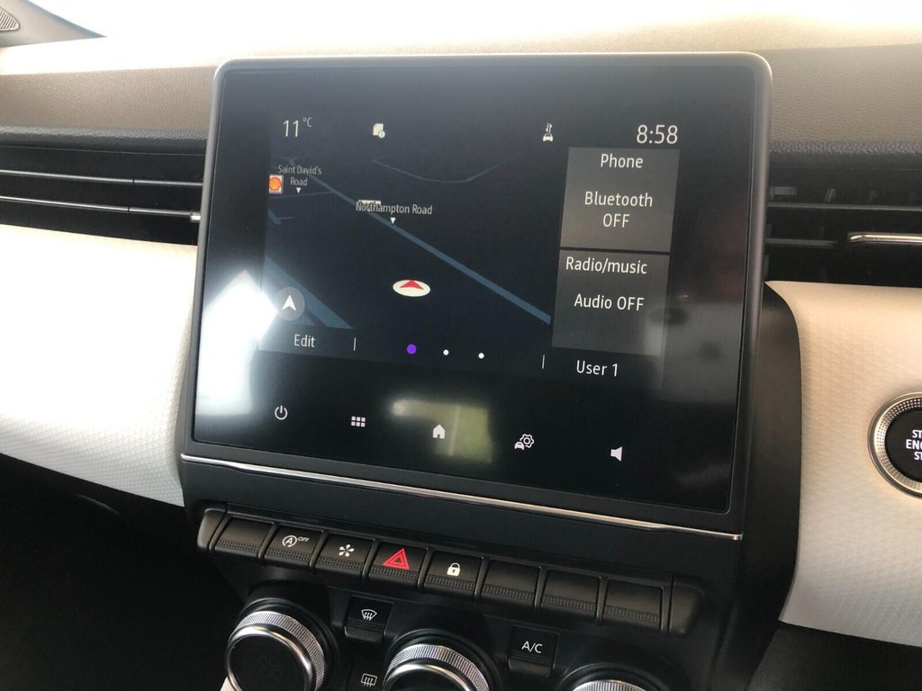 Used Renault Clio 2021 for sale - 77498487: Photo 35