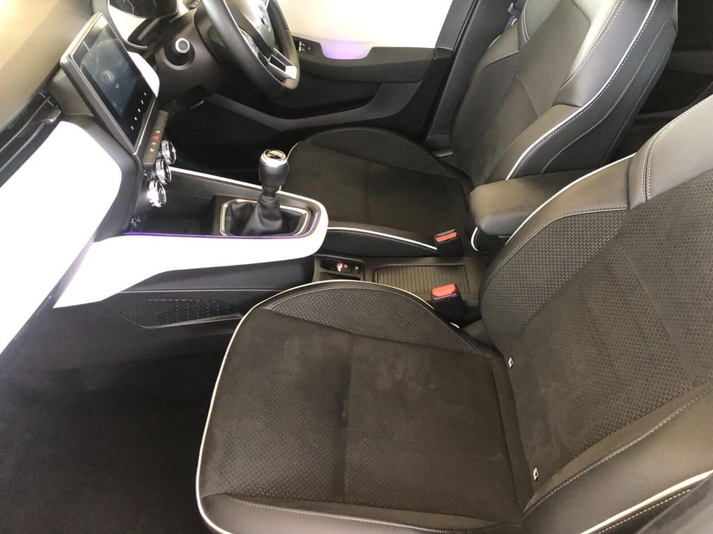 Used Renault Clio 2021 for sale - 77498487: Photo 38