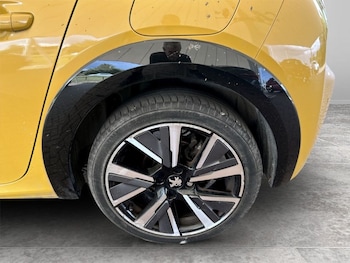 Used Peugeot 208 2020 for sale - 78863679: Photo