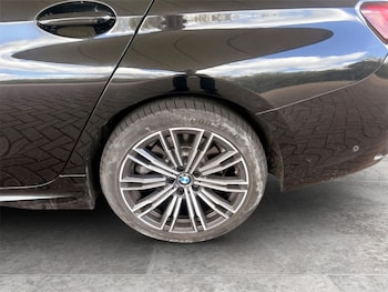 Used BMW 3 Series 2020 for sale - 77976341: Photo