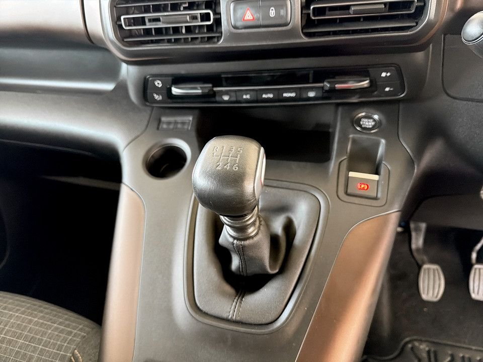 Used Peugeot Rifter 2021 for sale - 77258229: Photo 15