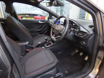 Used Ford Fiesta 2020 for sale - 77280704: Photo