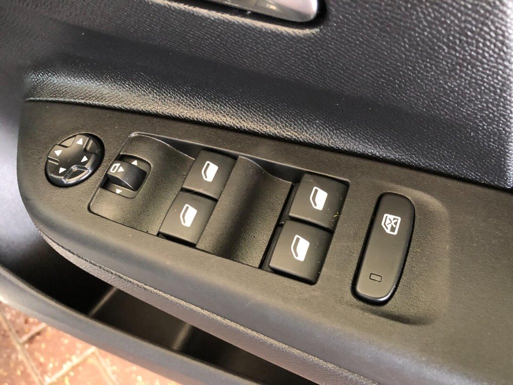 Used Vauxhall Corsa 2024 for sale - 77258354: Photo 40