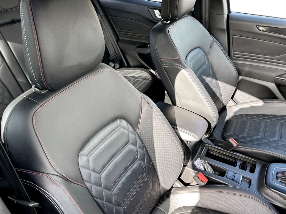 Used Ford Focus 2023 for sale - 77835335: Photo 13