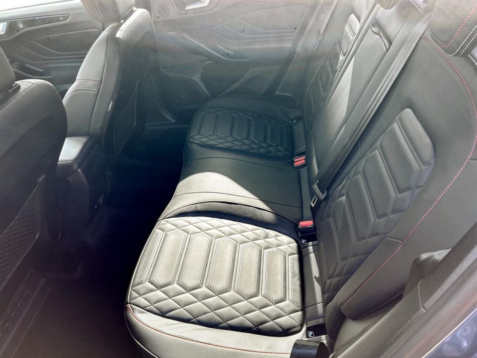 Used Ford Focus 2023 for sale - 77835335: Photo 18