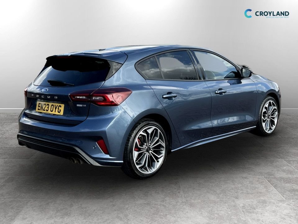 Used Ford Focus 2023 for sale - 77835335: Photo 3