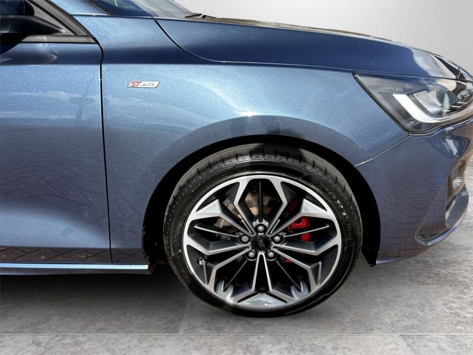 Used Ford Focus 2023 for sale - 77835335: Photo 9