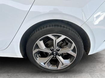 Used Kia Ceed 2019 for sale - 78158483: Photo