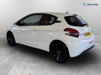 Used Peugeot 208 2018 for sale - 78145092: Photo