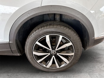 Used Volkswagen T-Roc 2020 for sale - 78742998: Photo