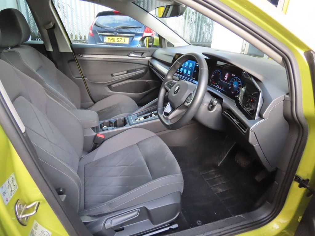 Used Volkswagen Golf 2020 for sale - 77470532: Photo 3