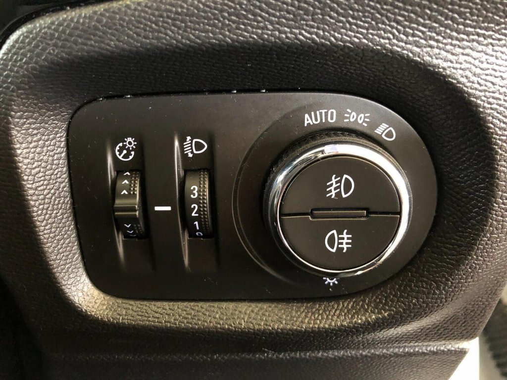 Used Vauxhall Corsa 2020 for sale - 77319598: Photo 40