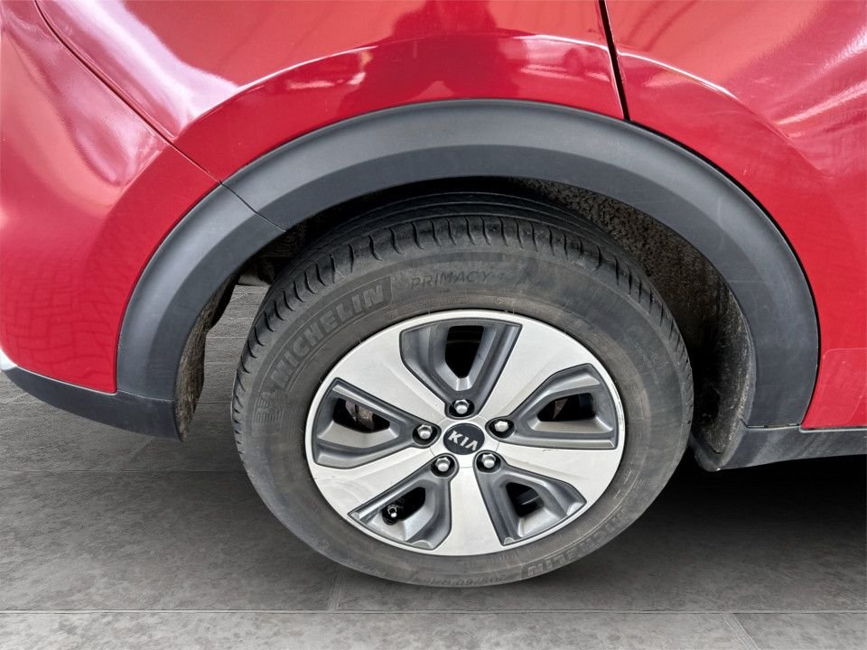 Used Kia Niro 2017 for sale - 77841359: Photo 4