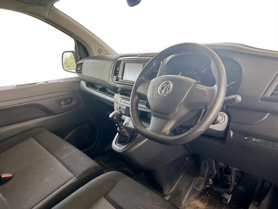 Used Vauxhall Vivaro 2023 for sale - 78102844: Photo 5