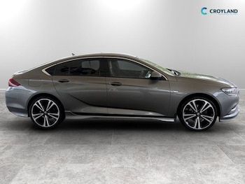 Used Vauxhall Insignia 2019 for sale - 78530217: Photo