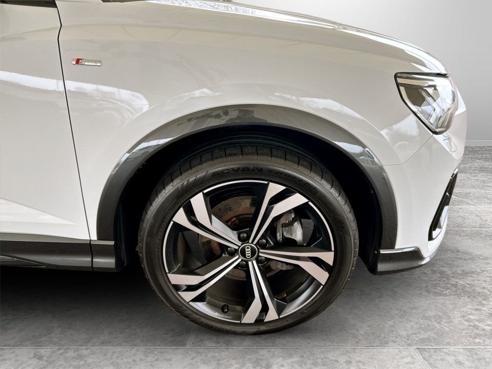 Used Audi Q3 2020 for sale - 77258352: Photo 9