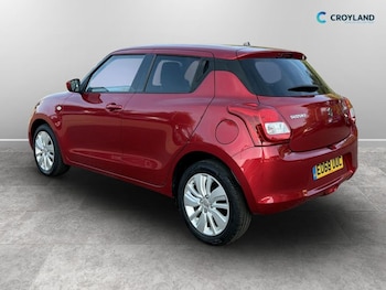 Used Suzuki Swift 2018 for sale - 79394373: Photo