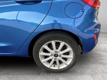 Used Ford Fiesta 2019 for sale - 79009410: Photo