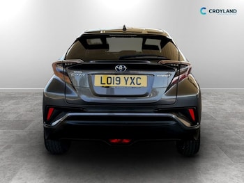Used Toyota C-HR 2019 for sale - 77936543: Photo