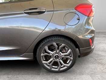 Used Ford Fiesta 2018 for sale - 79462375: Photo