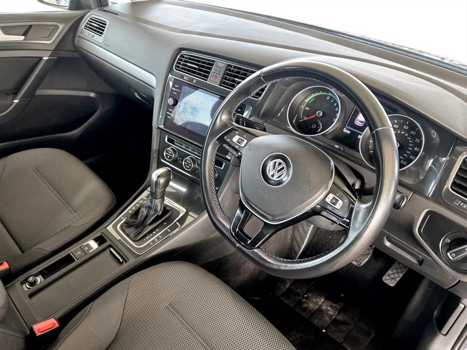 Used Volkswagen Golf 2020 for sale - 77258249: Photo 11