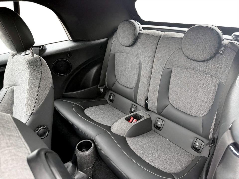 Used MINI Convertible 2016 for sale - 77799780: Photo 20