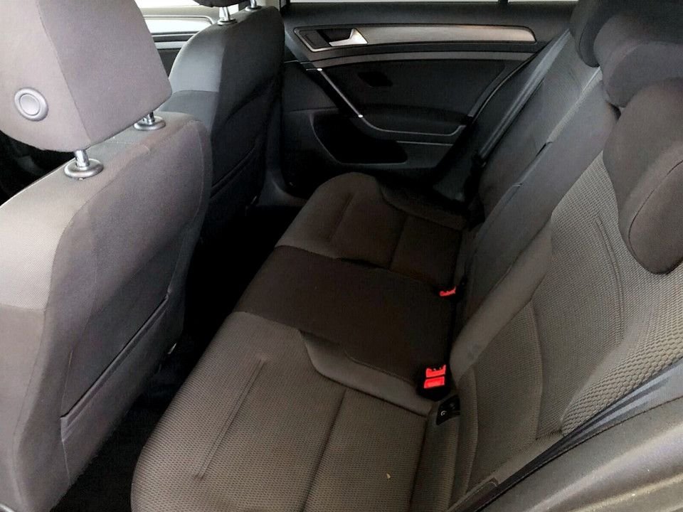 Used Volkswagen Golf 2018 for sale - 77258298: Photo 20