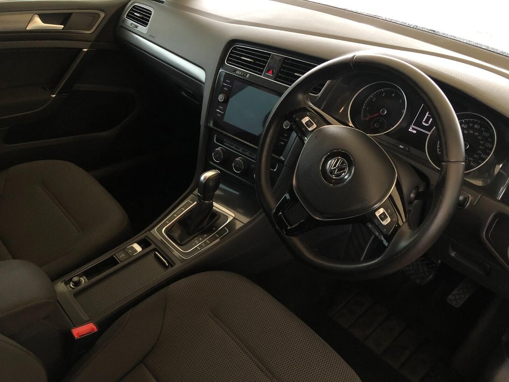 Used Volkswagen Golf 2018 for sale - 77258298: Photo 29