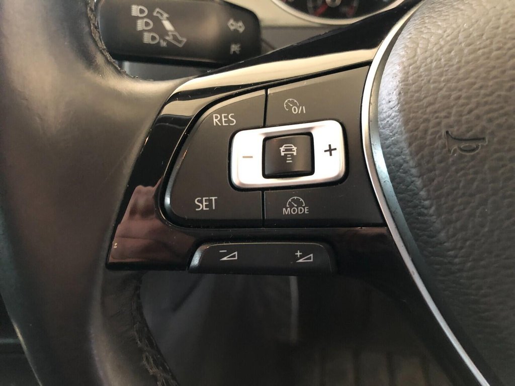 Used Volkswagen Golf 2018 for sale - 77258298: Photo 31