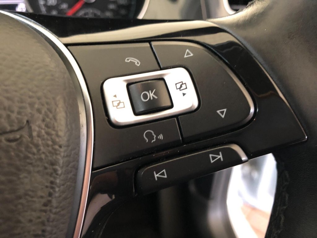 Used Volkswagen Golf 2018 for sale - 77258298: Photo 32